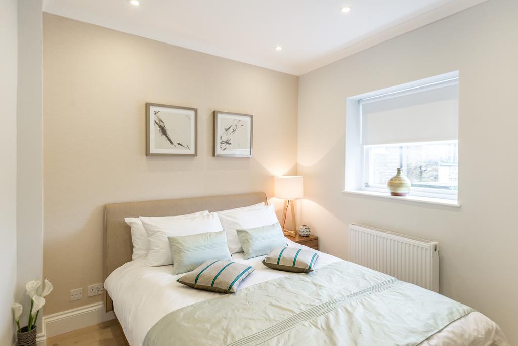 High Street Kensington Apartment Лондон Стая снимка